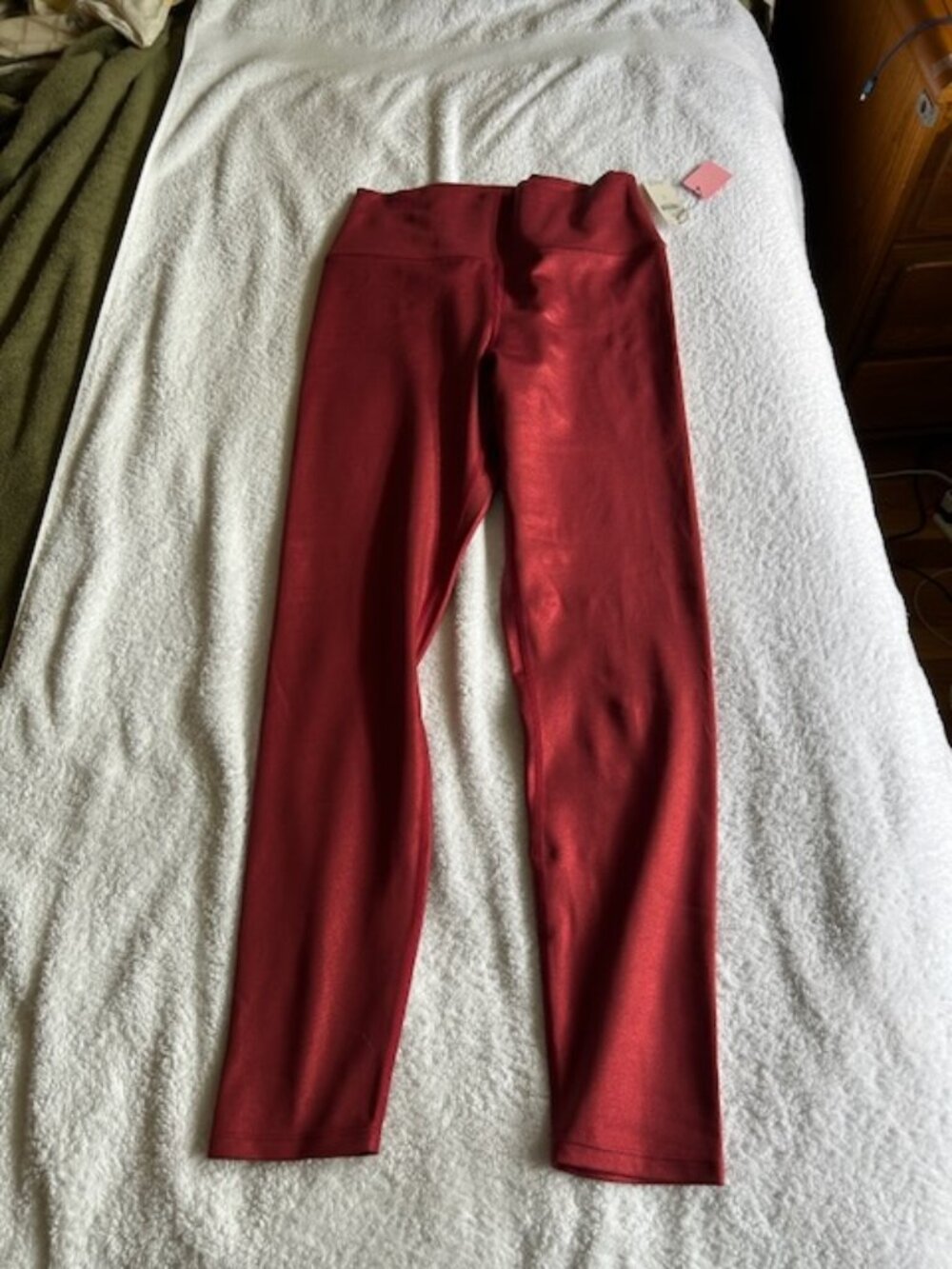 Beach Riot Sport Womens High Rise Ankle Leggings L  Red NWT